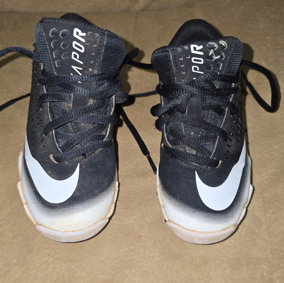 Nike AQ8151 003 Vapor Ultrafly 2 Keystone BG Youth Football Cleats Black US 10C - Picture 3 of 14